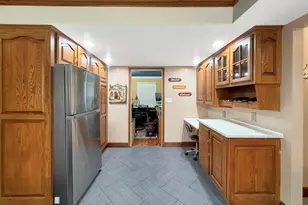 2094 Running Deer Ln, Freeport, IL 61032 - Photo 16