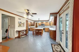 2094 Running Deer Ln, Freeport, IL 61032 - Photo 20