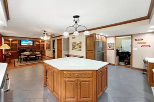 2094 Running Deer Ln, Freeport, IL 61032 - Photo 14