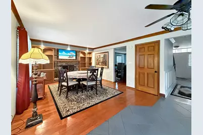 2094 Running Deer Lane, Freeport, IL 61032 - Photo 8