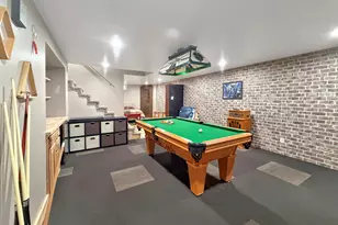 2094 Running Deer Ln, Freeport, IL 61032 - Photo 50