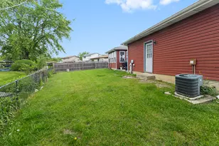 5733 Woodgate Dr, Matteson, IL 60443 - Photo 16