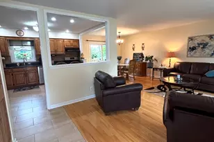 508 Willow Ln, Beecher, IL 60401 - Photo 2