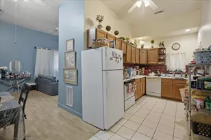 3859 N Whipple St, Chicago, IL 60618 - Photo 6