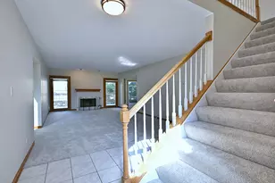 148 Schiller Square, Itasca, IL 60143 - Photo 4