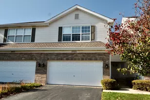 2375 Stoughton Cir, Aurora, IL 60502 - Photo 1