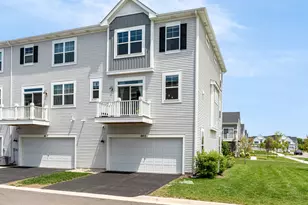 4415 Chelsea Mnr Cir, Aurora, IL 60504 - Photo 4