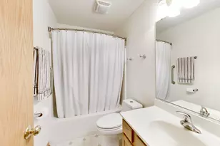 231 Clover Chase Cir, Woodstock, IL 60098 - Photo 18