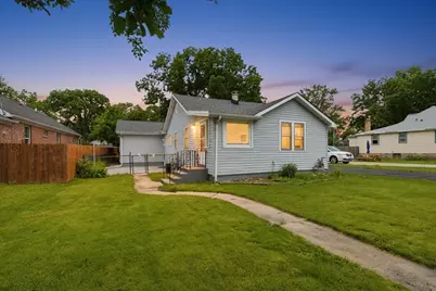 4618 W Lakeshore Drive, McCullom Lake, IL 60050 - Photo 22