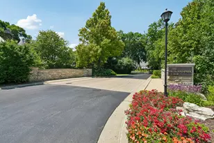 985 Coventry Ln, Highland Park, IL 60035 - Photo 42