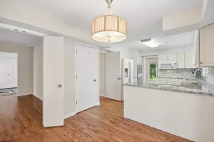 985 Coventry Ln, Highland Park, IL 60035 - Photo 16