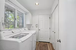985 Coventry Ln, Highland Park, IL 60035 - Photo 26