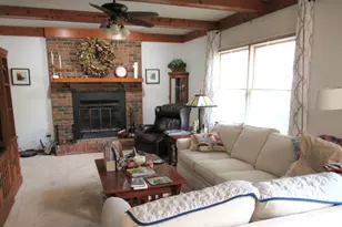 1871 Allen Dr, Geneva, IL 60134 - Photo 14