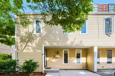 4647 N Kenmore Avenue #B, Chicago, IL 60640 - Photo 1