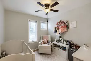 4647 N Kenmore Ave, Chicago, IL 60640 - Photo 14