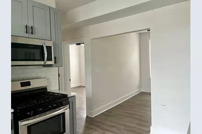 5325 N Damen Avenue #1, Chicago, IL 60625 - Photo 4