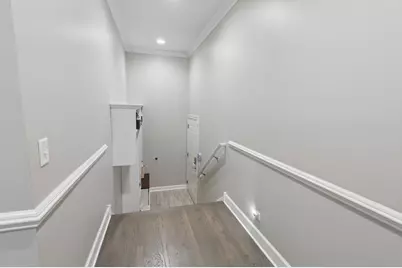 5652 N Lockwood Avenue, Chicago, IL 60646 - Photo 14