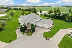 5 Delphi Ct, Tinley Park, IL 60477 - Photo 2