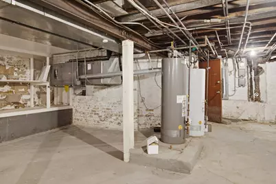 3901 W Fullerton Avenue, Chicago, IL 60647 - Photo 28