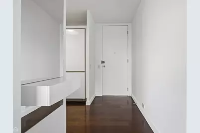 340 W Diversey Parkway #2817, Chicago, IL 60657 - Photo 2