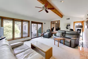 103 Cottonwood Rd, Northbrook, IL 60062 - Photo 16