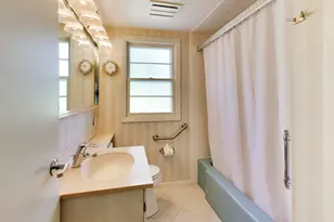 103 Cottonwood Rd, Northbrook, IL 60062 - Photo 24
