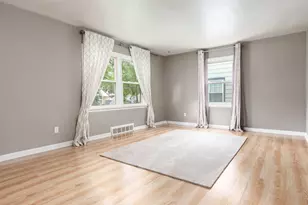 1016 Luther Ave, Rockford, IL 61107 - Photo 4