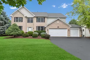 1311 Bison Ln, Hoffman Estates, IL 60192 - Photo 1