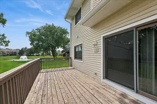 172 Morningside Ln, Buffalo Grove, IL 60089 - Photo 24