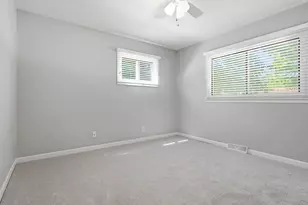 15 Kingswood Dr, Normal, IL 61761 - Photo 28