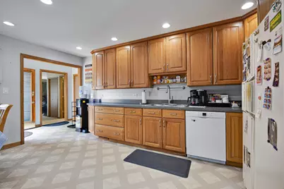 60 Arizona Lane, Hoffman Estates, IL 60169 - Photo 10