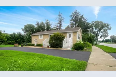 1720 63rd Street, Downers Grove, IL 60516 - Photo 1