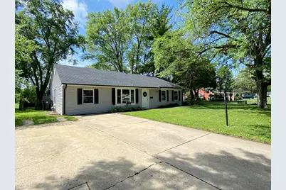 136 Saugatuck Road, Montgomery, IL 60538 - Photo 2