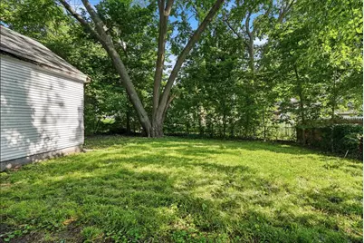 710 W Jefferson Street, Bloomington, IL 61701 - Photo 30