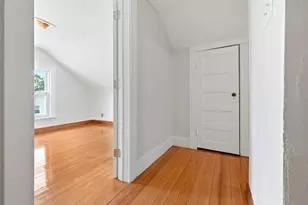 710 W Jefferson St, Bloomington, IL 61701 - Photo 28