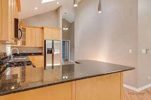 2540 Hessing St, River Grove, IL 60171 - Photo 6