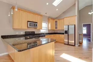 2540 Hessing St, River Grove, IL 60171 - Photo 4