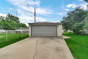 17513 Community St, Lansing, IL 60438 - Photo 18