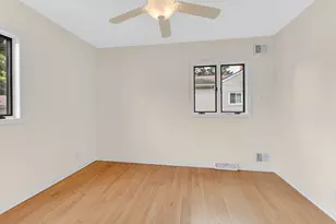 17513 Community St, Lansing, IL 60438 - Photo 12