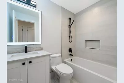 3721 N Kenmore Avenue #2, Chicago, IL 60613 - Photo 16