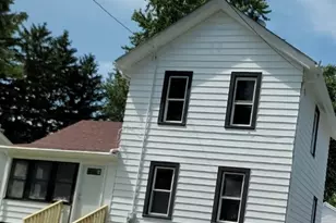 826 Grove St, Aurora, IL 60505 - Photo 1