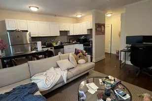 2129 N Dayton St, Chicago, IL 60614 - Photo 2