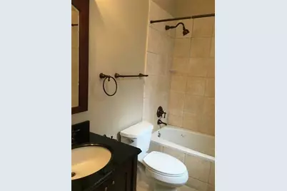 1330 W Argyle Street, Chicago, IL 60640 - Photo 12