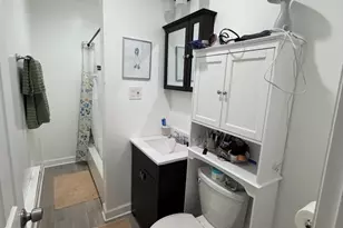 8375 W Cornelia Ave, Chicago, IL 60657 - Photo 12