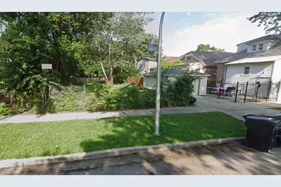 451 N Avers Avenue, Chicago, IL 60624 - Photo 1