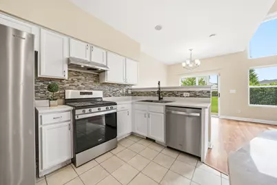189 Malibu Drive, Romeoville, IL 60446 - Photo 8