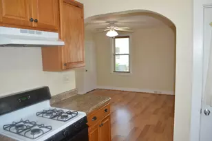 430 N Arch St, Tiskilwa, IL 61368 - Photo 8