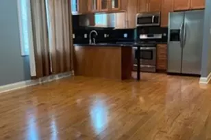 5836 S Prairie Ave, Chicago, IL 60637 - Photo 2