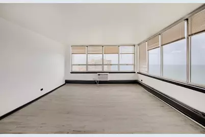 6171 N Sheridan Road #2311, Chicago, IL 60660 - Photo 4