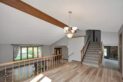 628 Camelot Drive, Burr Ridge, IL 60527 - Photo 8